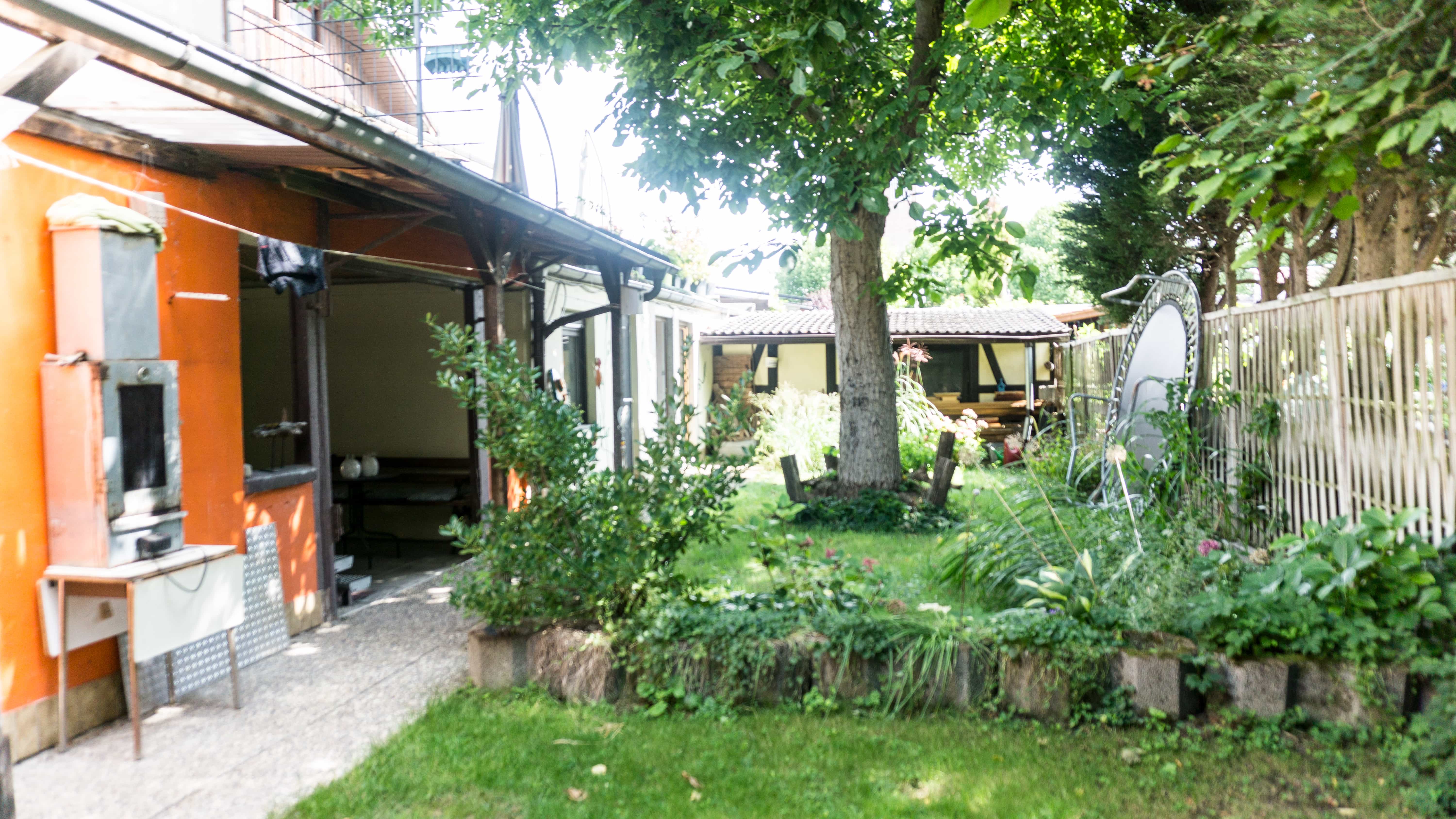 lukreativ the laces 1